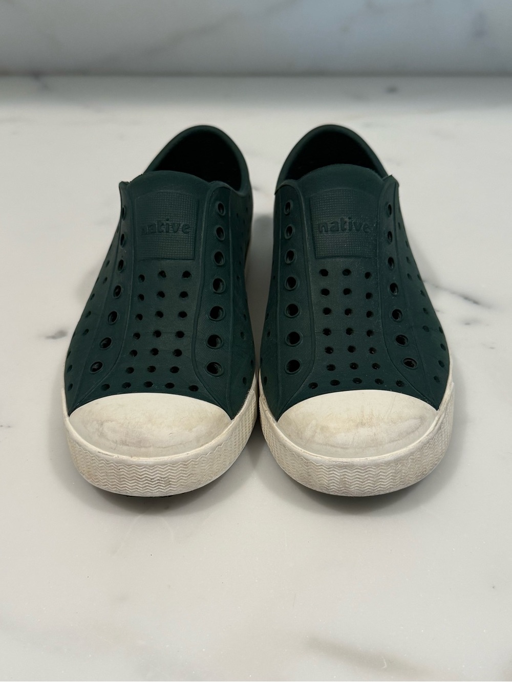 Native Jefferson Spooky Green/White Jefferson Shoe